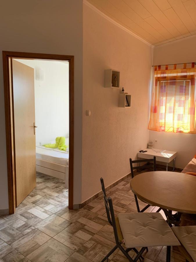 Studio Apartment Simi Traù Esterno foto